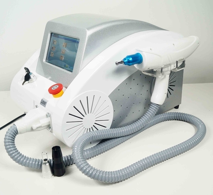 Casca do carbono da máquina da remoção da tatuagem do laser do picosegundo para o salão de beleza