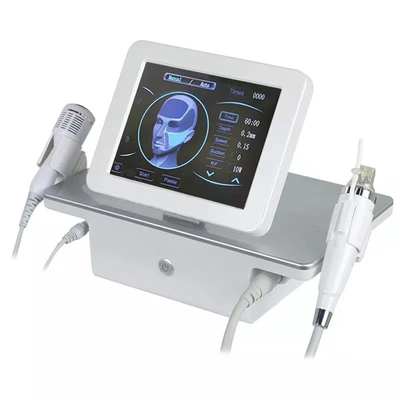 Máquina elétrica RF Microneedling da face lift de Cartidges de 4 agulhas e martelo frio de Cryo