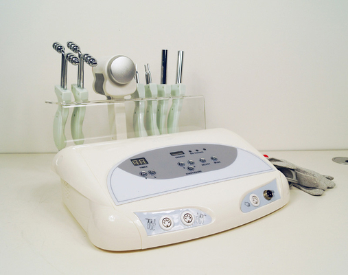 Máquina facial de Microcurrent do elevador dos termas BIO galvânico para o aperto da pele